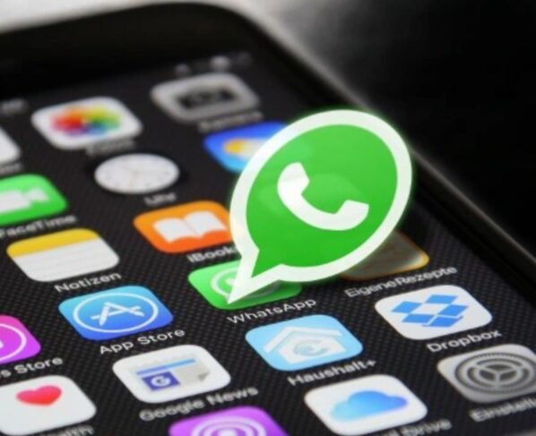 WhatsApp Is Cutting off More iPhones in 2025